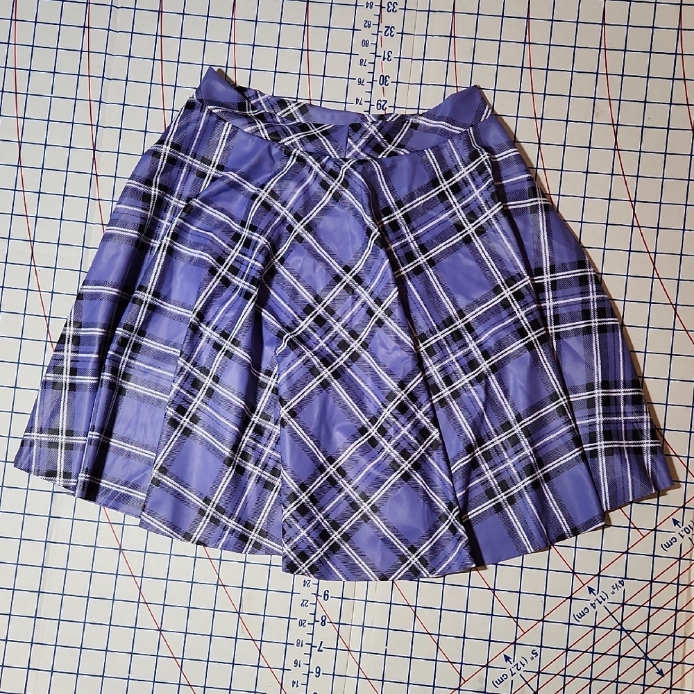 NWT Blackmilk Lavender Tartan Pocket Skater Skirt M - Picture 3 of 4